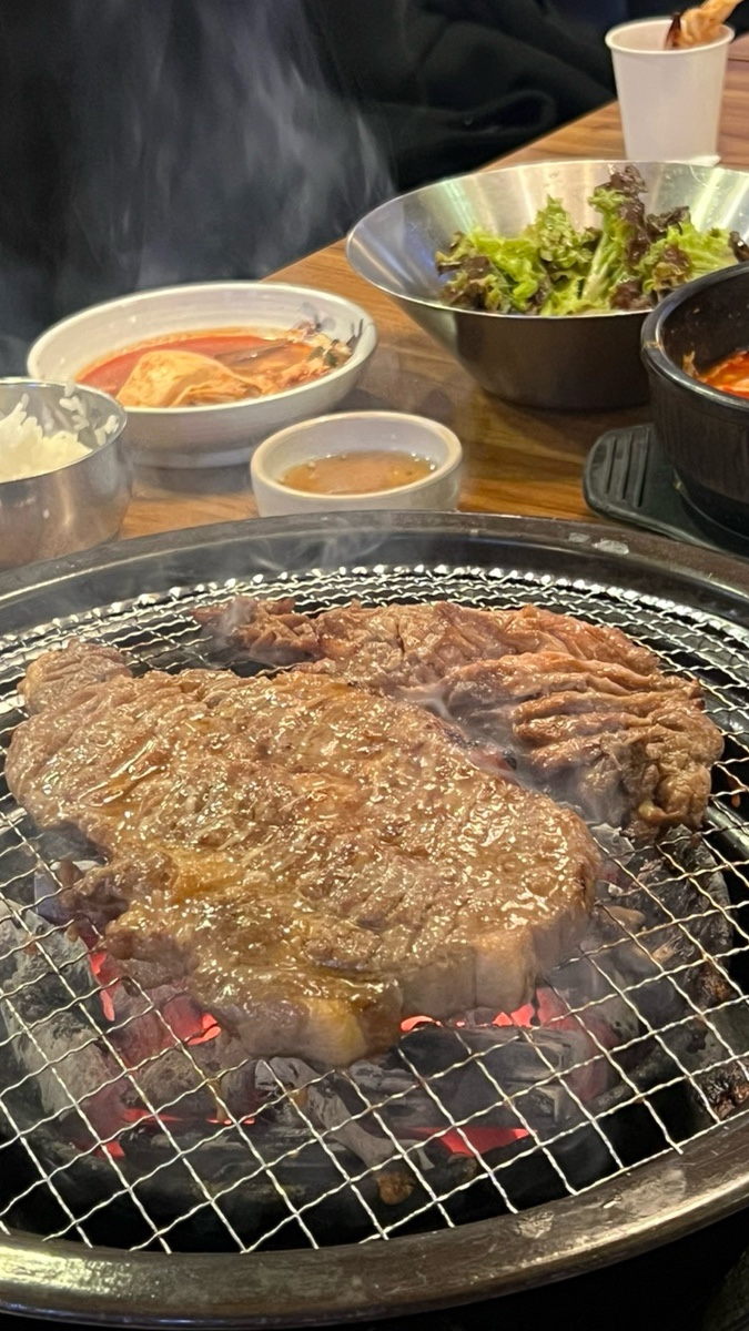  신중동고기집마포화로집 단체로 가도 좋은 돼지양념구이집