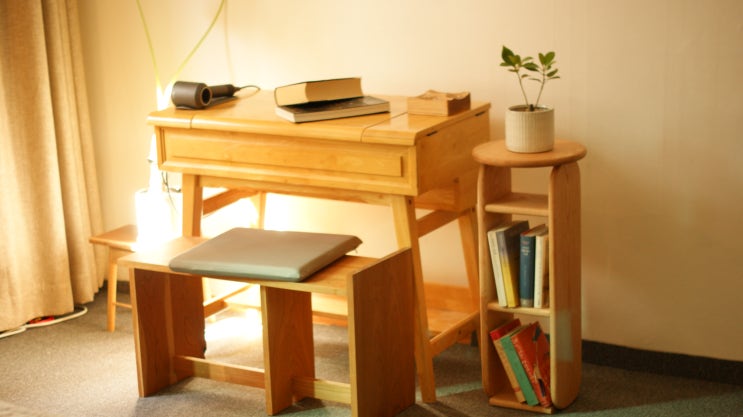  red oak side table / 적참나무 사이드테이블_우디터