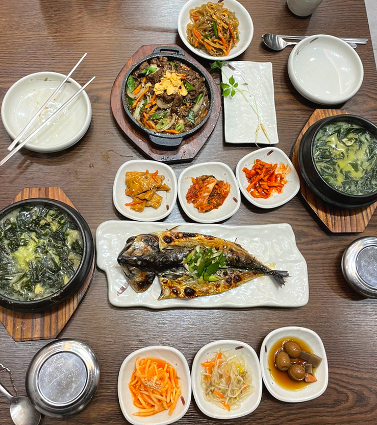  창원 팔용동 맛집 본가미역:입맛없을때 미역국 한상 내돈내산 후기