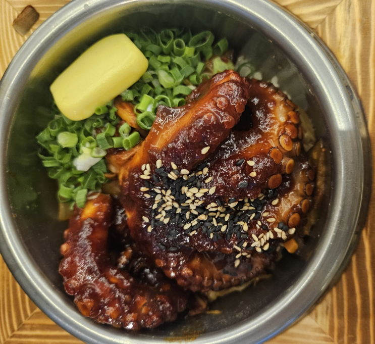  서울숲역 맛집 성수솥밥 "밥잘먹는 예쁜 사람"