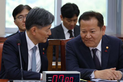 <b>이상민</b>·여인형, '12·3 비상계엄' 주도 <b>혐의</b>로 피의자 <b>소환</b>!... 