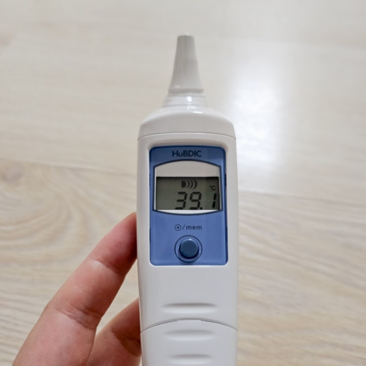  아기 돌치레 증상 고열 열꽃 식욕부진 보챔 돌발진 후기