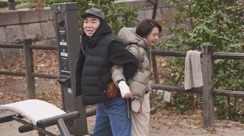 <b>김일우</b><b>박선영</b>, '핑크빛 <b>데이트</b>' “우리 사귀어요” 연인... 