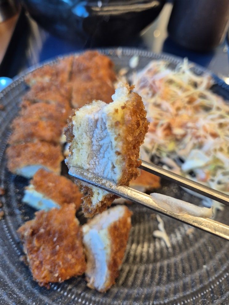  신사)직장인 점심메뉴 추천 - 내력있는 돈까스 맛집 한성돈까스