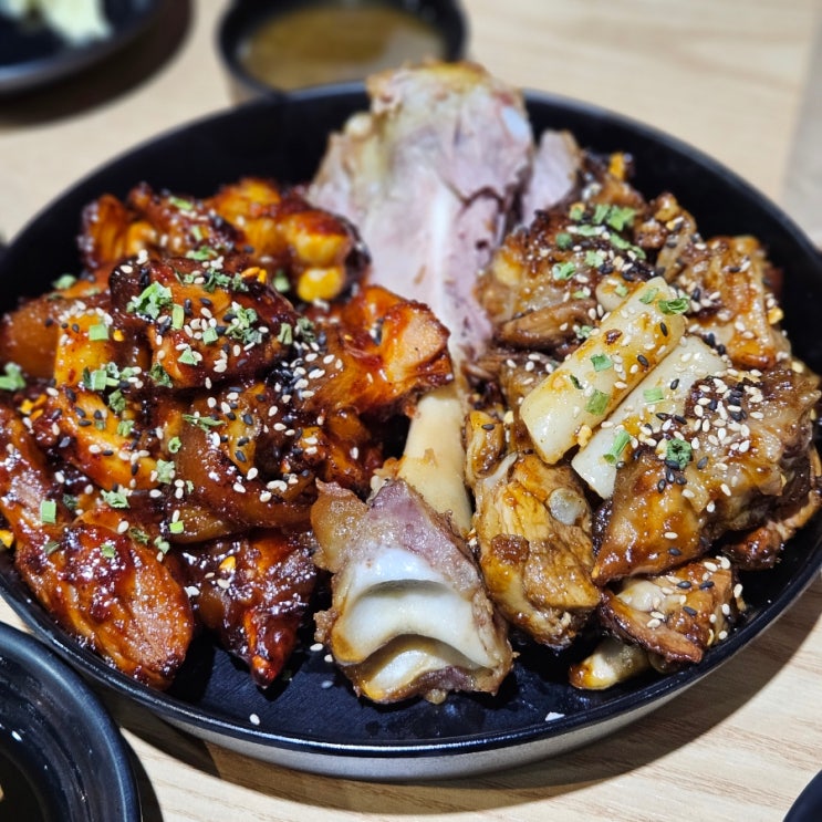  부산 재송동 맛집 간장 족발이 맛있는 발모가지 재송 직영점