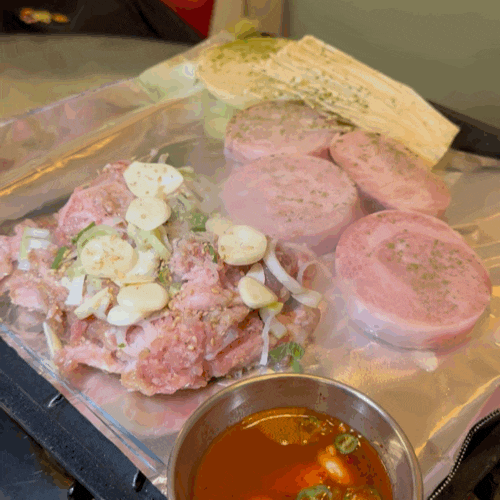 [압구정고기집] 압구정로데오 쇼핑후 저녁먹기 좋은 돼지특수부위 맛집 <상록수 압구정점>