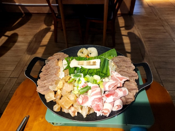  [경기 안양] 겨울밤 뜨끈한 스지전골과 육사시미 범계맛집 태뭉