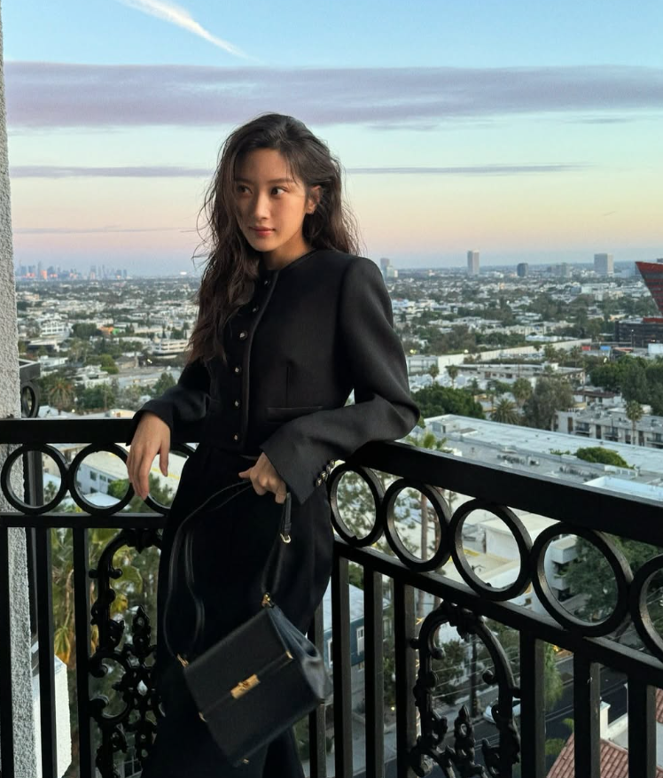 Dolce & Gabbana Bag Ambassador Moon Ga-young's Fashion: What's the Price of a Luxury Bag for Women in Their 20s?
