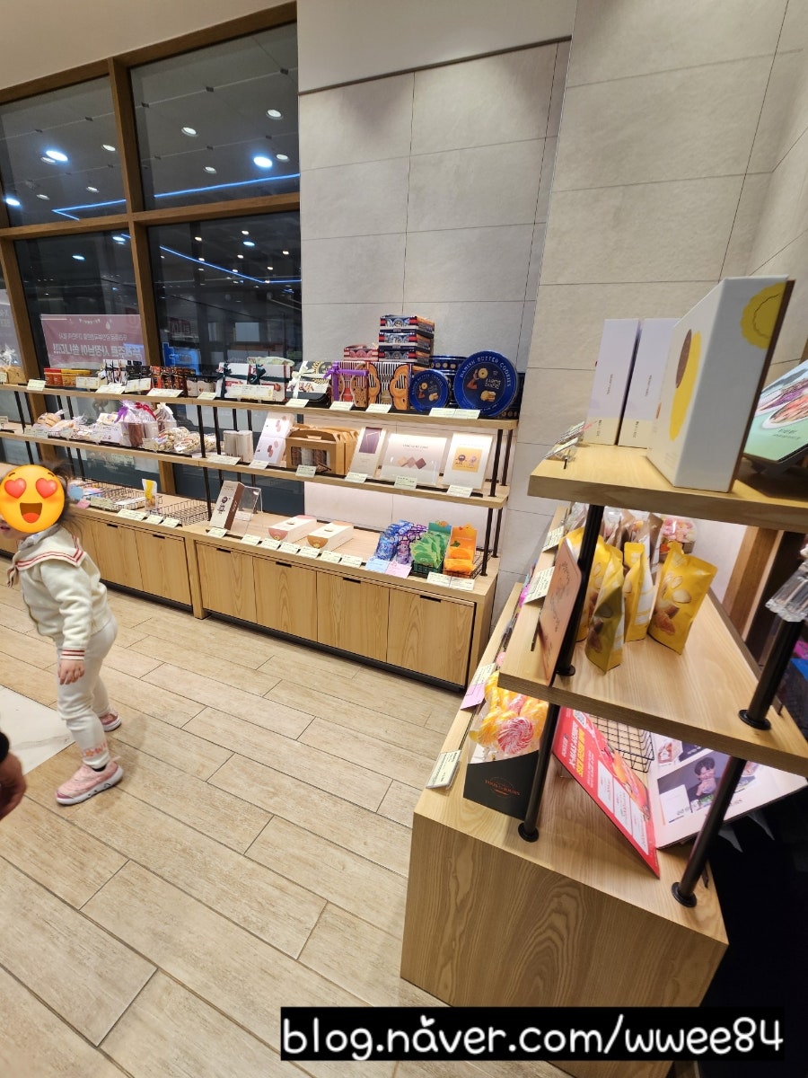 뚜레쥬르 김천부곡센트럴점 사진 6