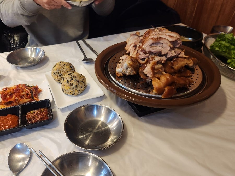 진안왕족발 사진 5