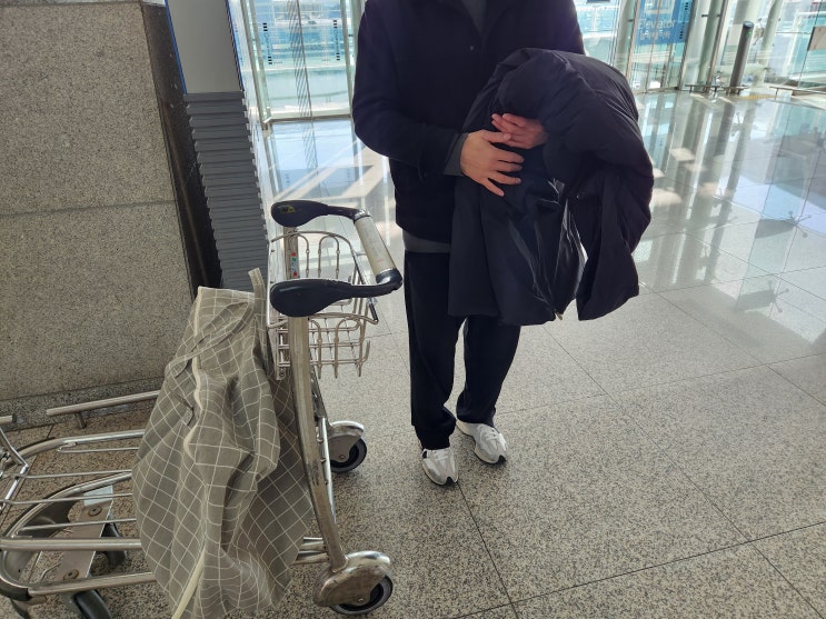  인천공항 외투 보관 서비스 '우리짐'
