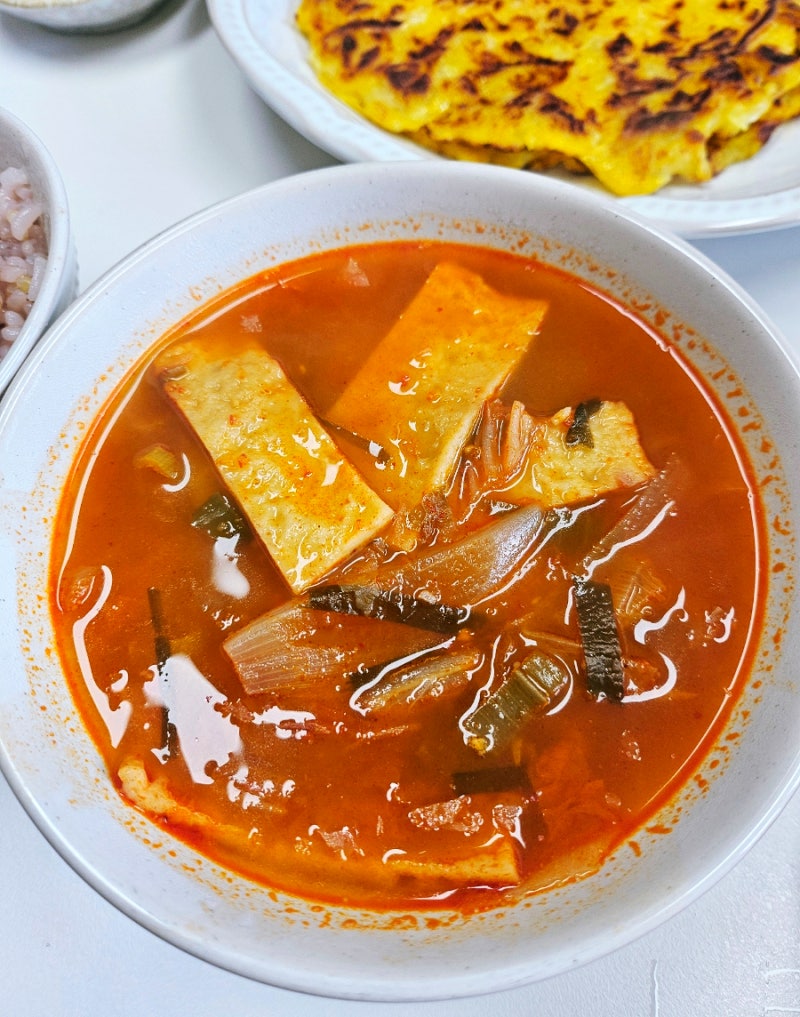어묵 김치찌개 만들기 황금 레시피 오뎅 김치찌개 만드는 방법