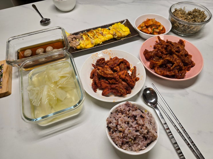  캠핑음식으로 딱! 우리집포차 직화 무뼈불닭발과 닭목살직화구이 리뷰