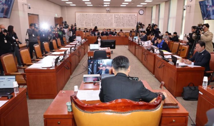 the대한일보 ‘내란행위 상설특검’ <b>법사위 통과</b>… 오늘... 