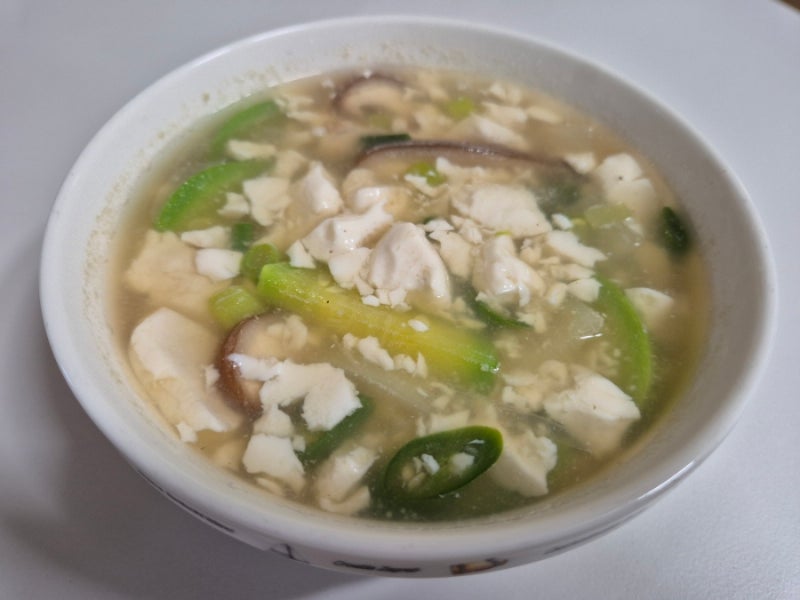 맑은 애호박 순두부찌개 만드는 법 하얀 순두부찌개 레시피