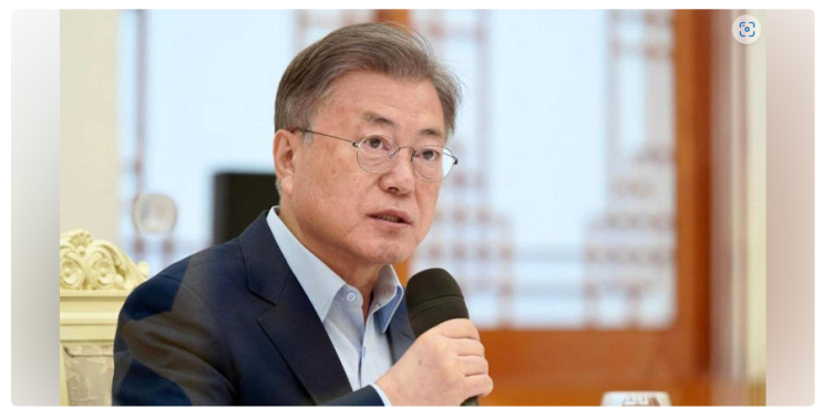 <b>문재인</b> 전 대통령, <b>윤석열</b> 대통령 <b>탄핵</b>과 정국 혼란에 대한... 