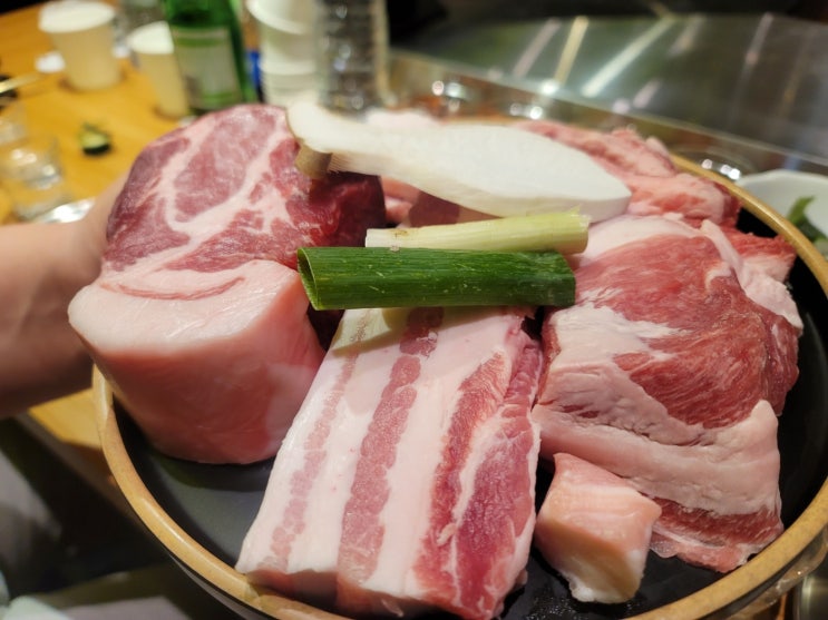  청량리 맛집 고기집/ 청량리 술집/ 청량리 연말모임/ 청량리 송별회/ 미래회관 청량리 아트포레스트점/ 아트포레스트 맛집