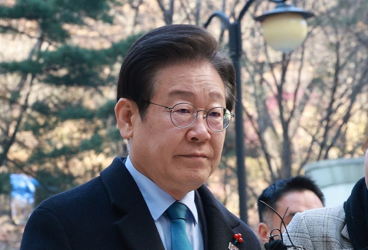 #<b>이재명</b>은 보란듯이 대놓고 <b>대장동 재판</b>거부, <b>재판</b>장은 #김동현... 