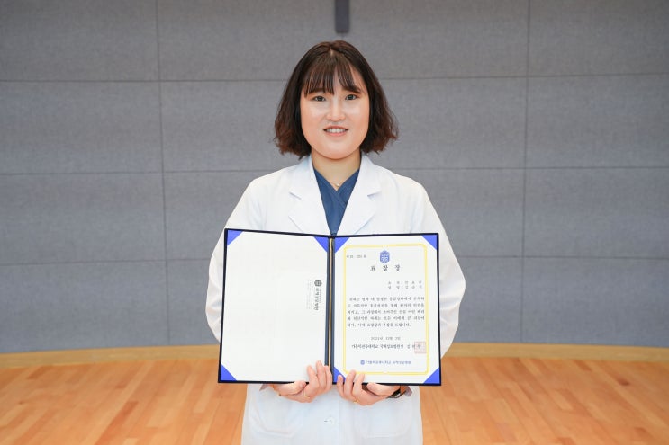  KTX 열차서 응급환자 발생… 한걸음에 달려와 치료한 간호사 [한국철도일보]