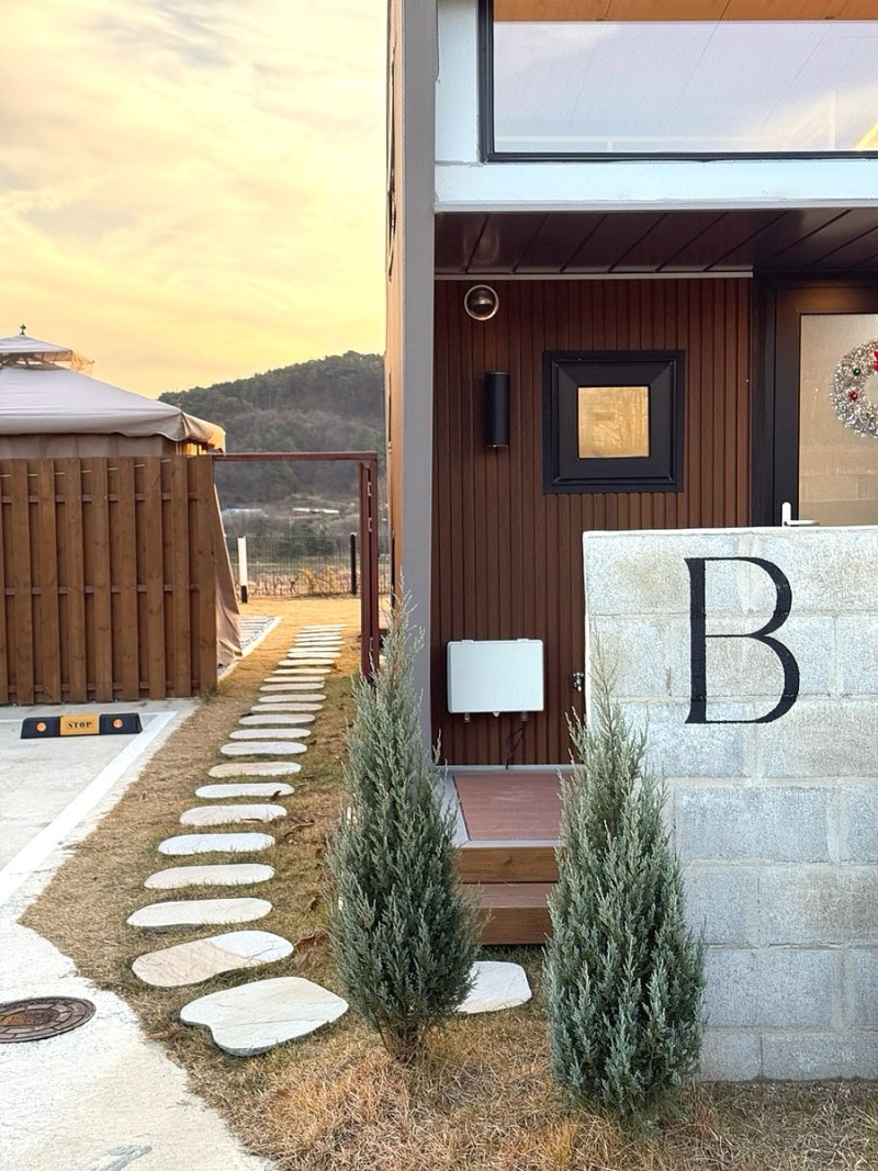 세종 펜션 스테이 인터뷰 반려동물을 위한 새로운 숙소, 노호 세종 펜션 스테이 인터뷰 반려동물을 위한 새로운 숙소, 노호