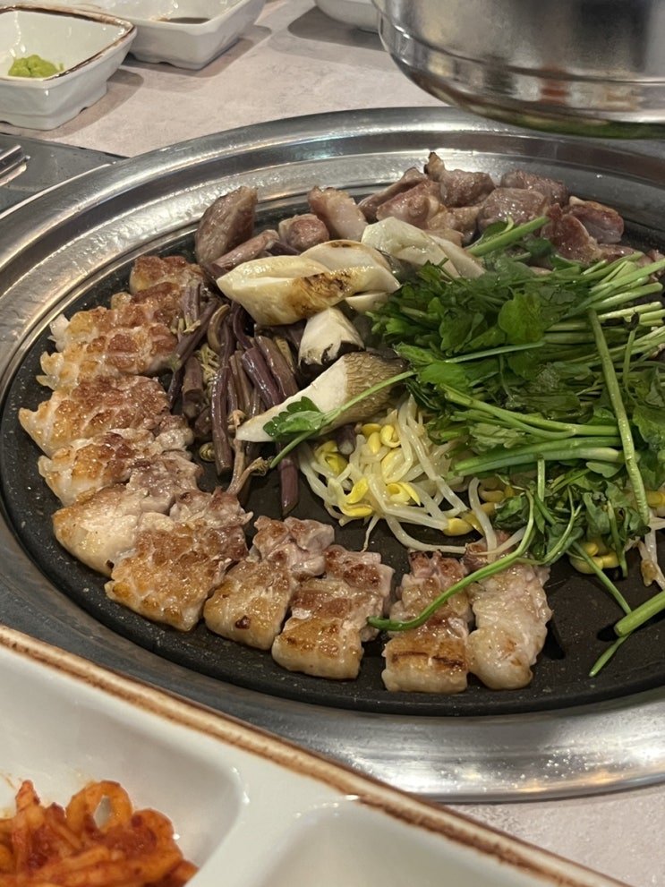  대전 봉명동 맛집 꽃삼겹살과 꽃목살로 유명한 육즙 터지는 고기 맛집 봉명동 육풍