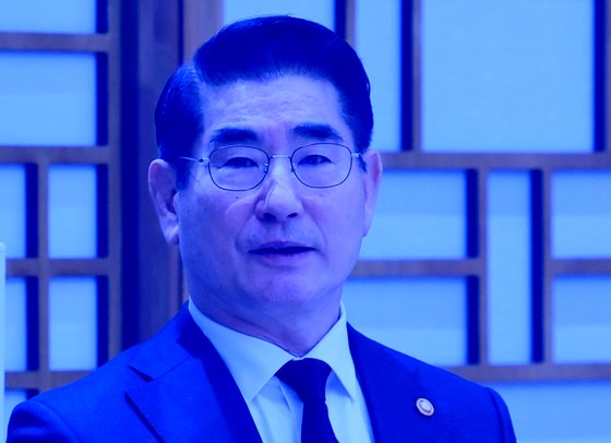 [속보] "'비상계엄 주동' <b>김용현</b>... <b>구속</b>"...<b>구속</b>영장<b>심사</b> 포기... 