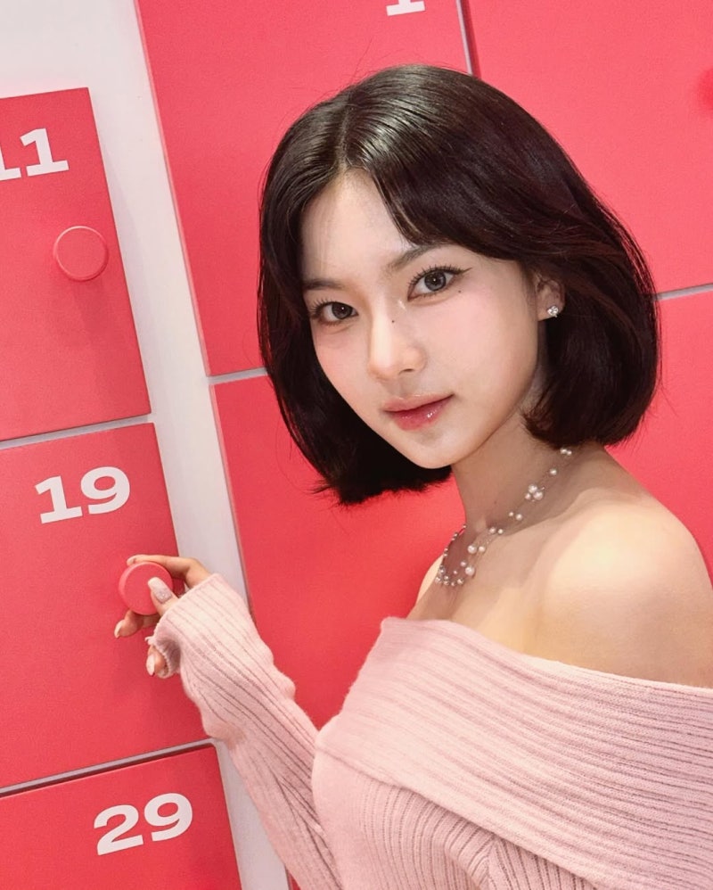 241210~ 스테이씨 아이사 인스타그램