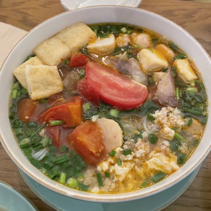  쌀쌀한 날 생각나는 이태원 쌀국수, 꾸잉 quinh