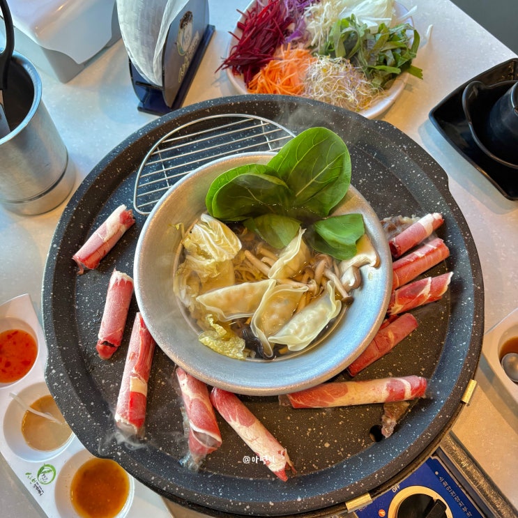  부산 영도 가성비 좋은 점심 맛집 구이와 샤브샤브 무제한 샤브쌈주머니 주차장