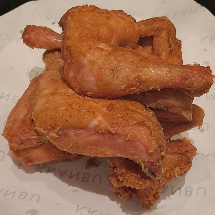  정자역 생맥주가 맛있는 치킨 대표 맛집 깐부치킨