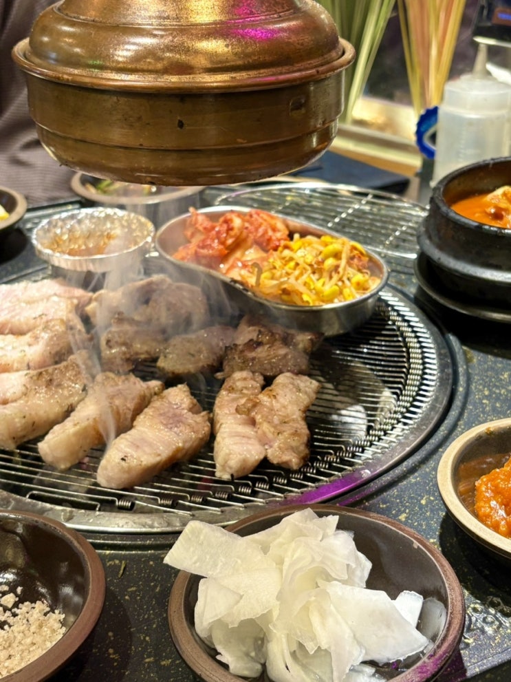 두툼돈288 :: 당동삼겹살 송년회 가성비고깃집 추천