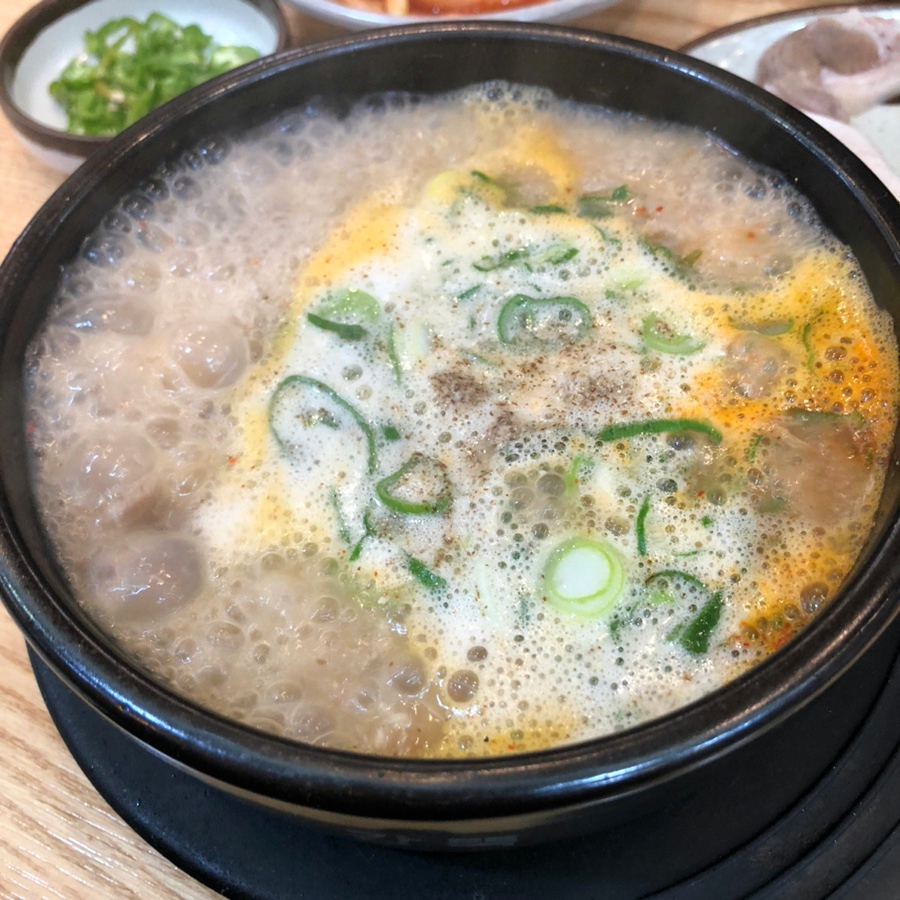 신의주찹쌀순대 송도신도시점 사진 1