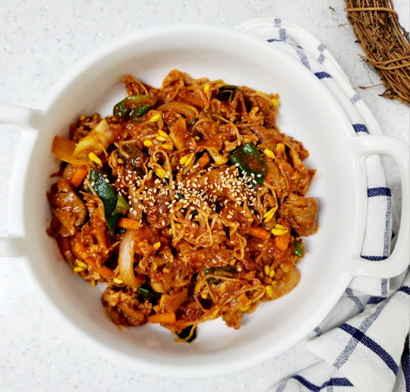 앞다리살 콩불 만들기 콩나물불고기 양념장 레시피