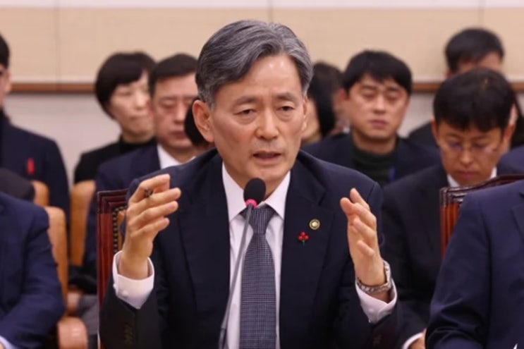 법원, '<b>내란죄</b>' 조지호 <b>구속</b>영장 발부··· 현직 <b>경찰청장</b> 첫 사례