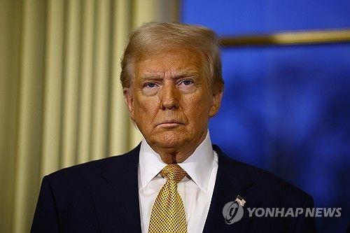 <b>트럼프</b> "北 개입에 <b>우크라전</b> 복잡해졌지만 난 <b>김정은</b>과 잘 지내"