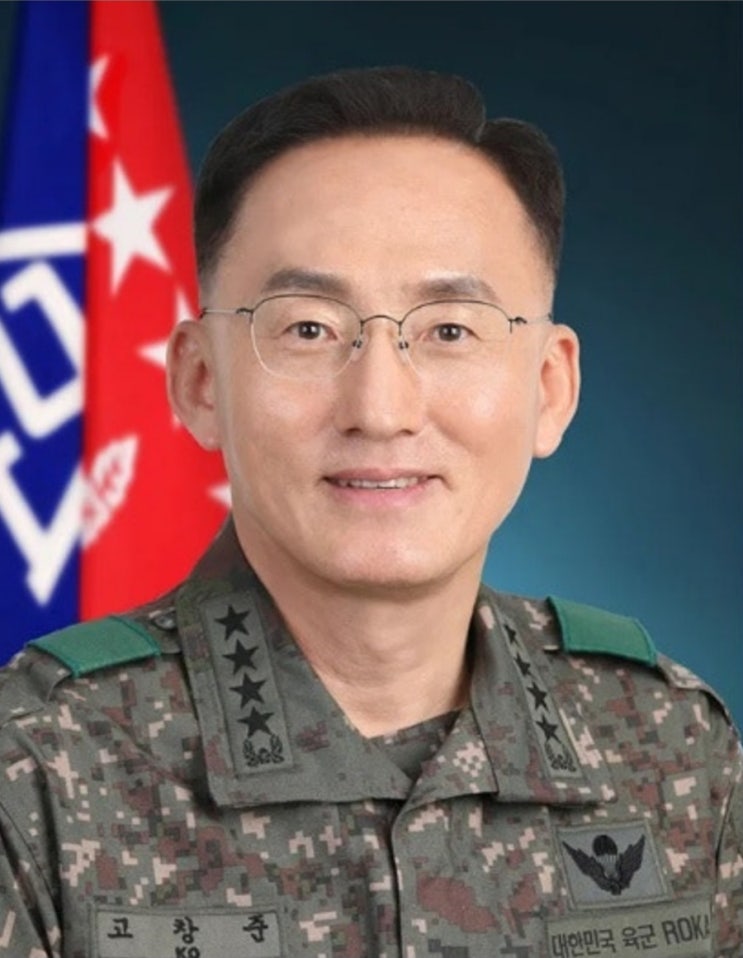 박안수 육군참모총장 직무정지 / 3사 출신 고창준 2작전사령관 육군....