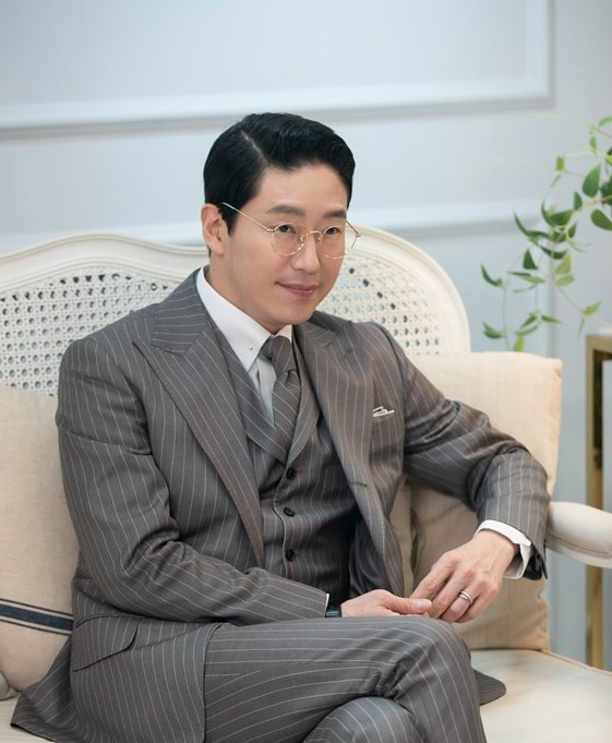 엄기준. 겉멋이 들지 않은 참된 배우. 결혼 축하