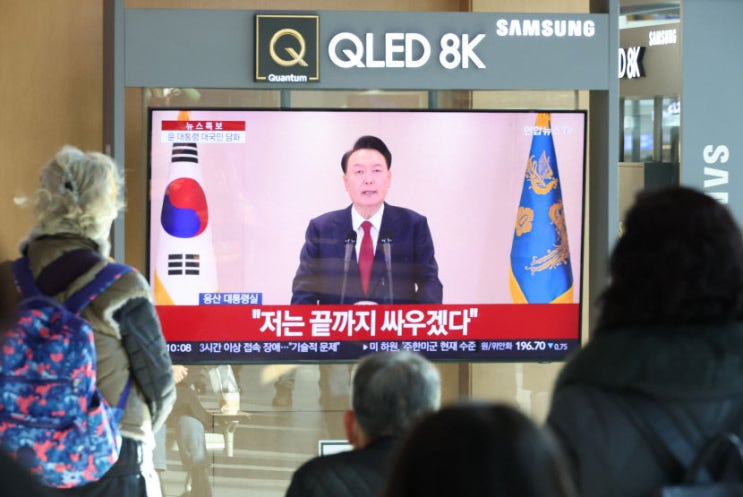 ‘내란이냐 통치냐’ 논란 점화