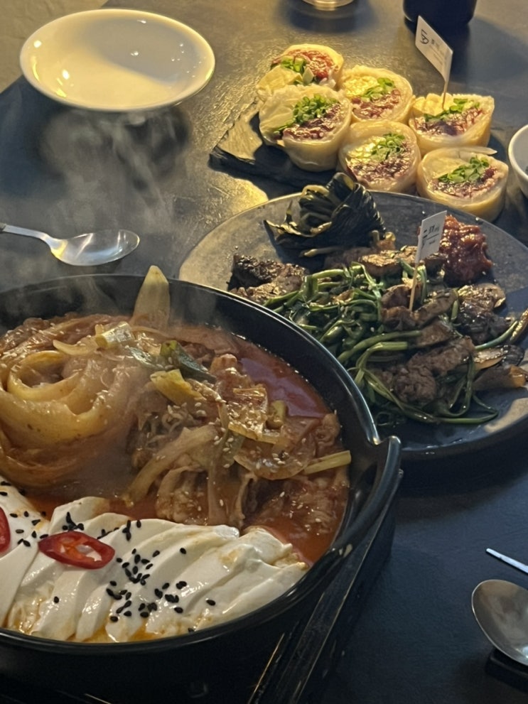  홍대 합정맛집 토끼다이닝 후토마끼 안주 추천