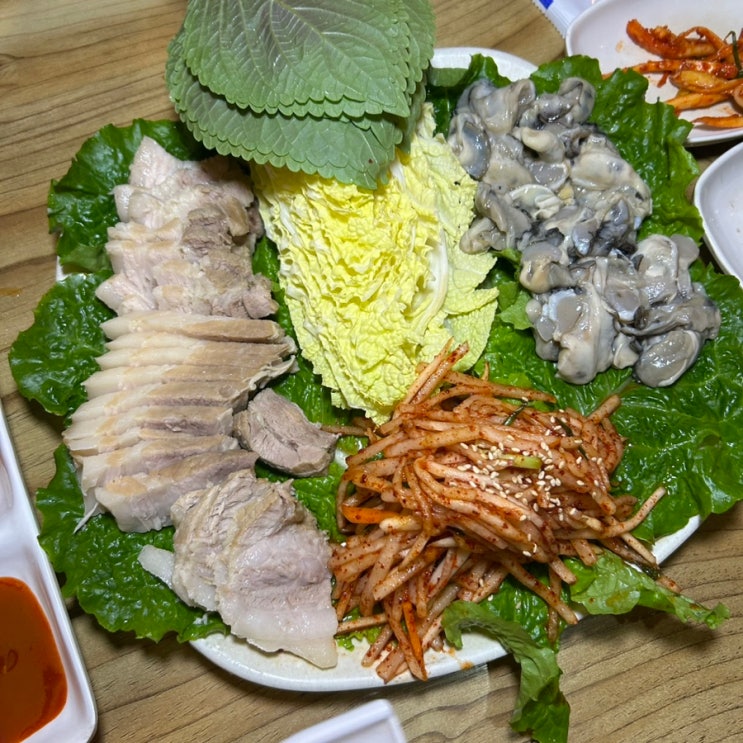  광주 남구 백운동 맛집 굴보쌈 맛집 낭만닭곰탕