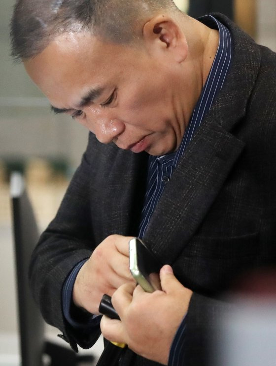 <b>검찰</b> '<b>명태균 황금폰</b>' 찾았다…탄핵정국 '폭탄' 터지나