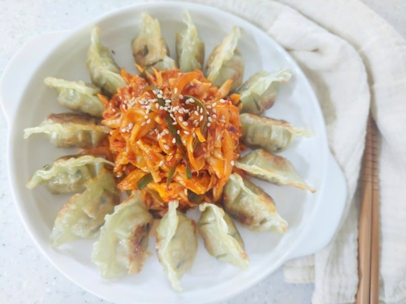 야채 비빔만두 만들기 비빔만두 양배추무침 양념