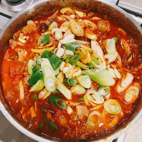 돼지고기 사태살 김치찌개 돼지고기 지방 비계 활용법 사태 요리