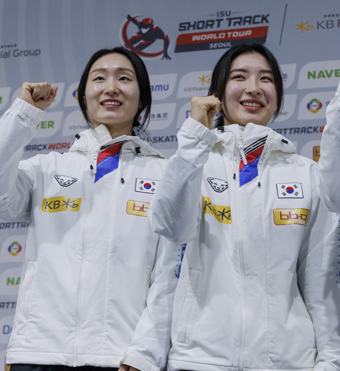 국제 빙상경기연맹 월드투어 '쇼트트랙 <b>김길리 금메달</b> 최민정... 