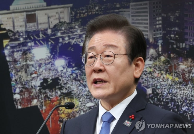 與, 무너지는 尹탄핵 방어선…내일 탄핵 가결 가능성 커져 與, 무너지는 尹탄핵 방어선…내일 탄핵 가결 가능성 커져