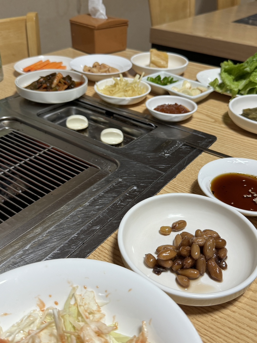 강변식당 사진 2