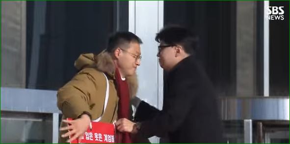 탄핵 감옥행 vs 질서 있는 퇴진, <b>한동훈</b>과 <b>홍준표</b>의 뜨거운 <b>설전</b>