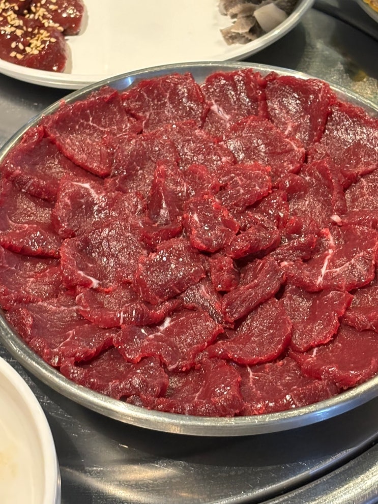  창원 뭉티기 옛집뭉티기 용원신항점 | 당일도축하여 신선함이 살아있는 용원동 맛집