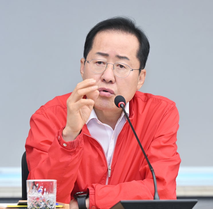 <b>홍준표</b> “국민의힘 당<b>지도부 총사퇴</b> 하라”