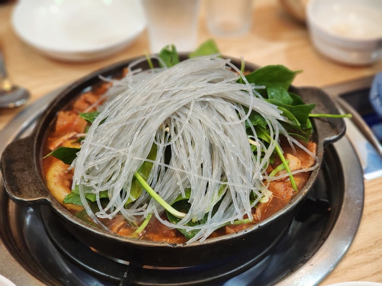  순천 중앙시장 맛집으로 45년 전통을 이어가는 현지인 맛집 :: 순천 곱창전골 찐맛집 2대전원식당 후기 / 주차장 / 메뉴